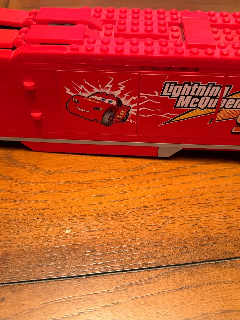 Lego Mack’s Team Truck 8486 *INCOMPLETE* lightning McQueen
